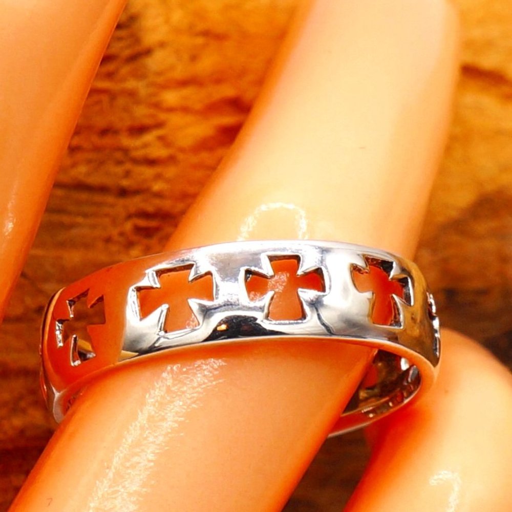 Vintage Open Work Eternity Cross Sterling Silver Ring Signed Size 11-11.25